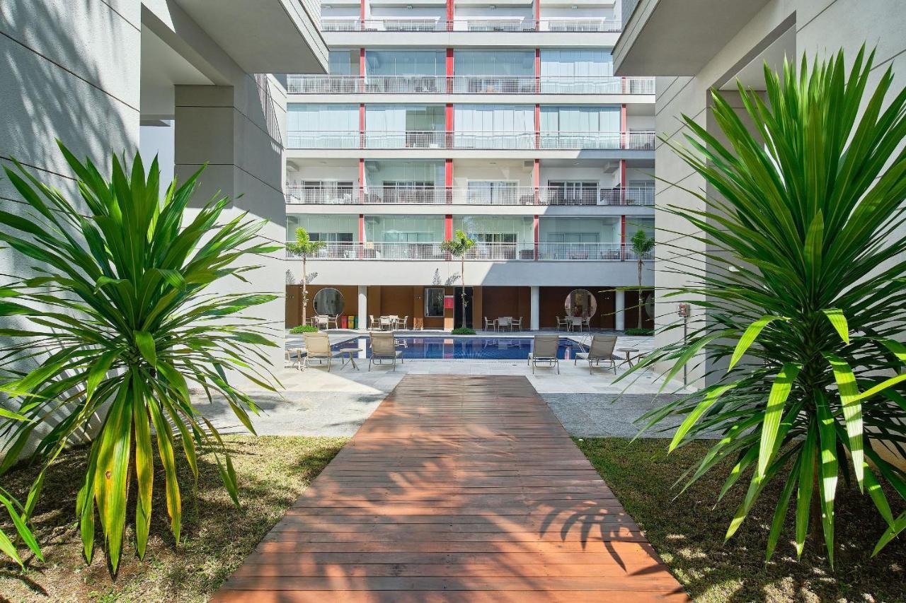 Af15 ALTO PADRÃO, WI-FI, AR, PISCINA, SAUNA, ACADEMIA, QUASE PÉ NA AREIA Ubatuba Exterior foto